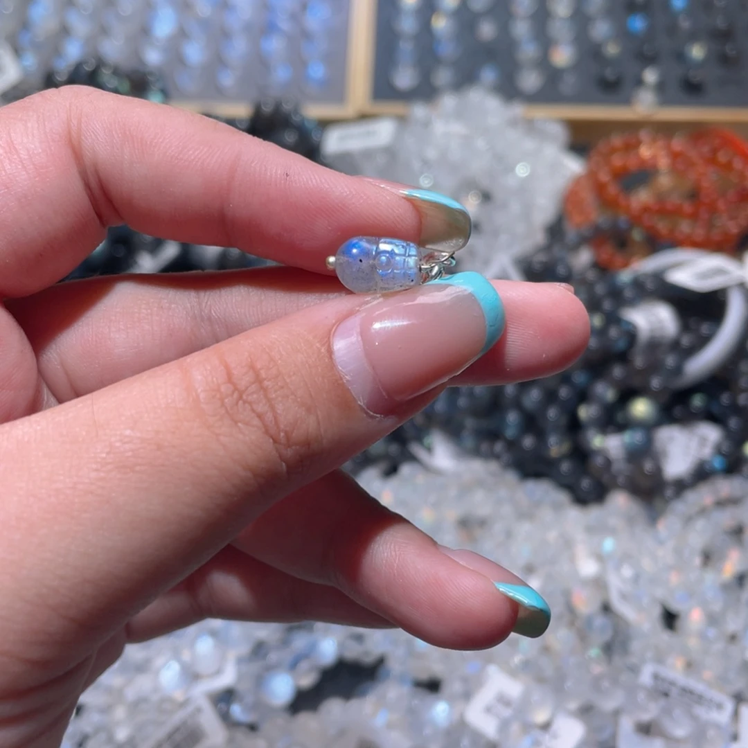 颈饰长石银S925镶嵌灰月光貔貅提溜