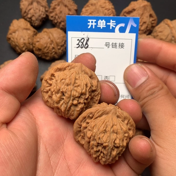 文玩核桃把件37四座楼386