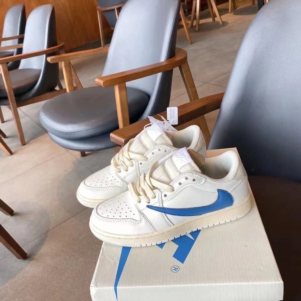 新百伦【联名】爆款AJ1联名倒钩米白蓝校园男女低帮情侣潮流ins百搭