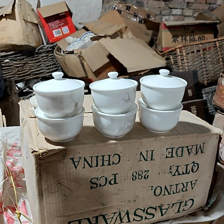 摆件陶瓷盘子碗啥都有