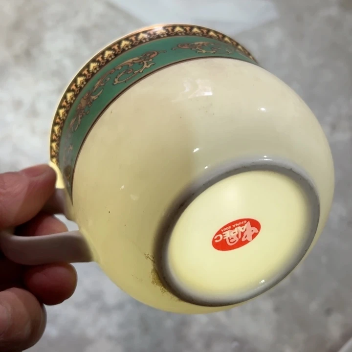 杯绿金富贵陶瓷一个陶瓷