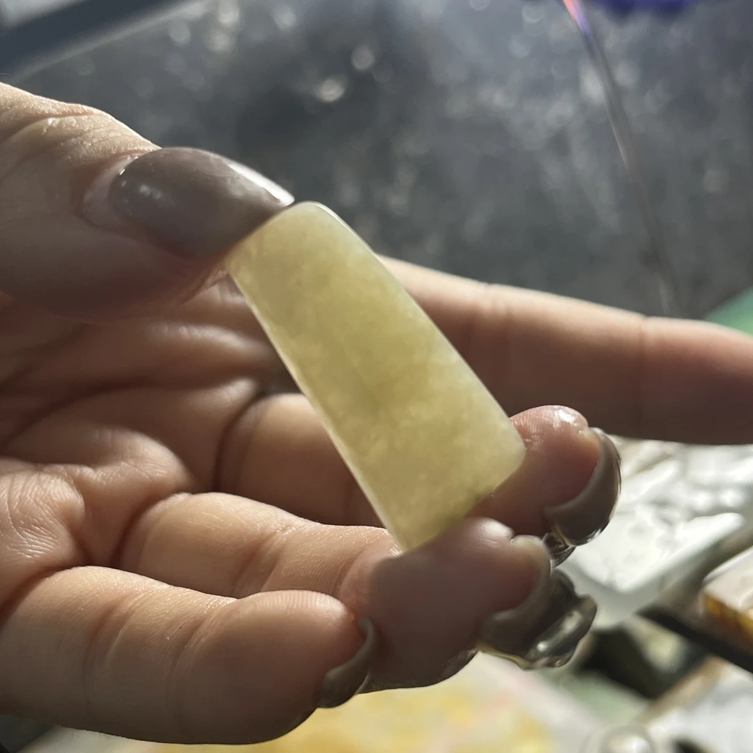 纯天然a货翡翠边角