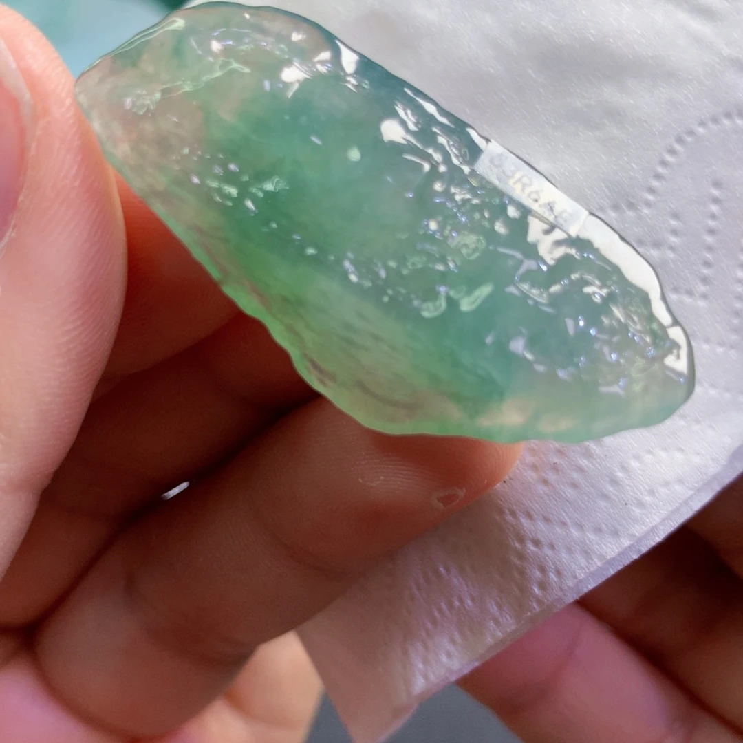 【闪购商品】翡翠吊坠(不含链)未镶嵌