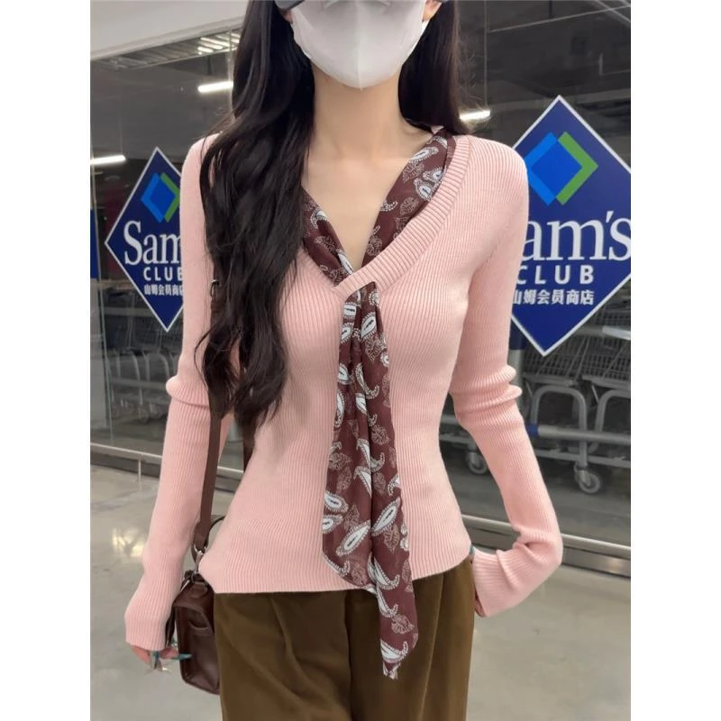 2025秋冬新款韩系修身显瘦时尚气质飘带别致减龄V领长袖T恤女