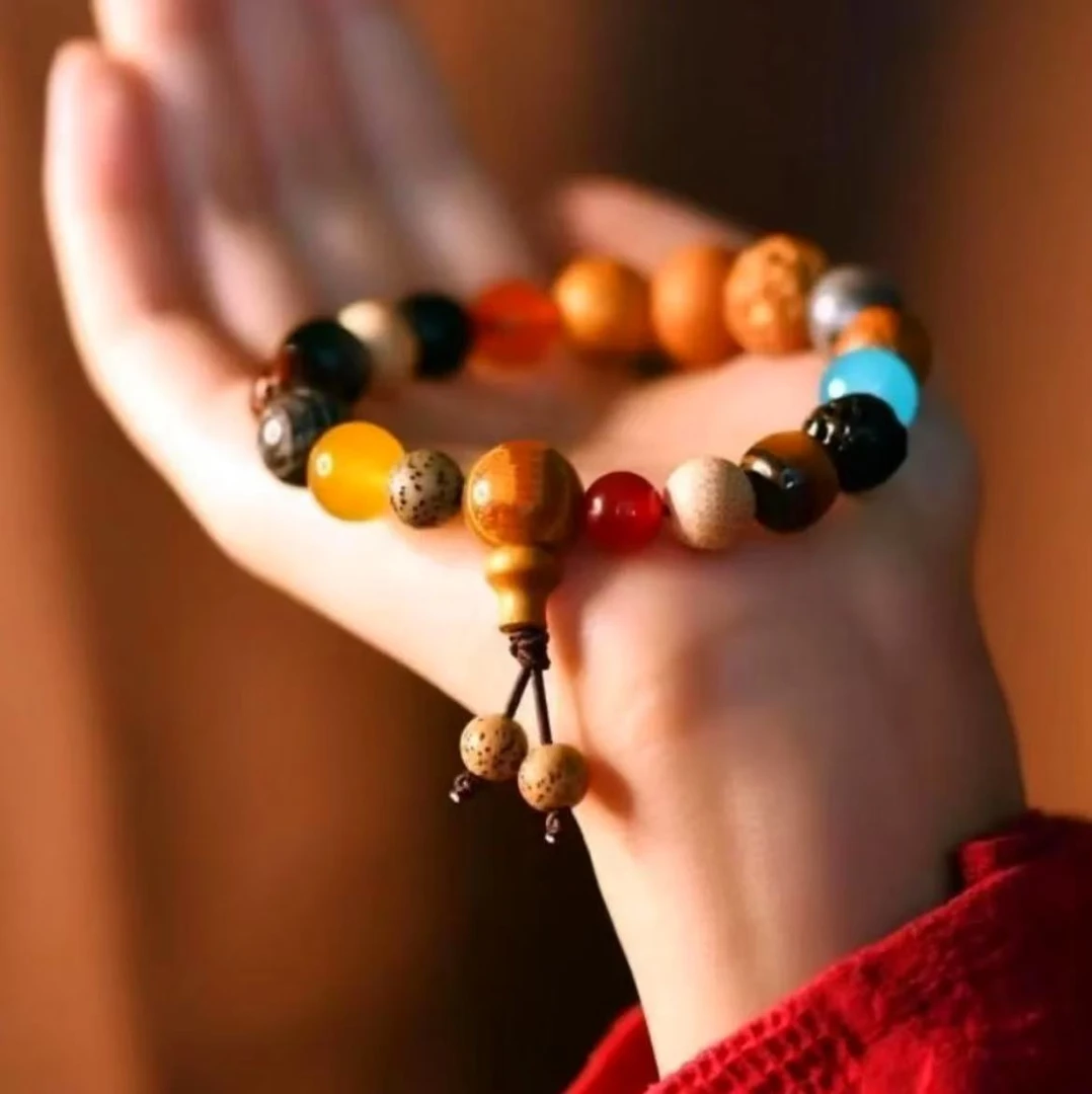 十八籽手串一条