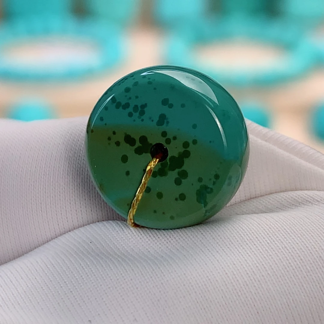 绿松石挂件未镶嵌