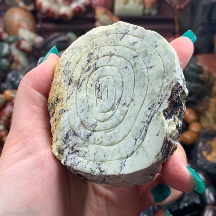 岫岩河磨玉（透闪石质玉）把件未镶嵌