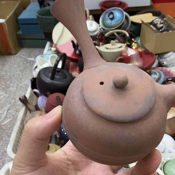 陶瓷艺术品及陶瓷壶壶