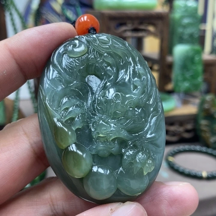 岩***照和田玉（碧玉）未镶嵌颈饰