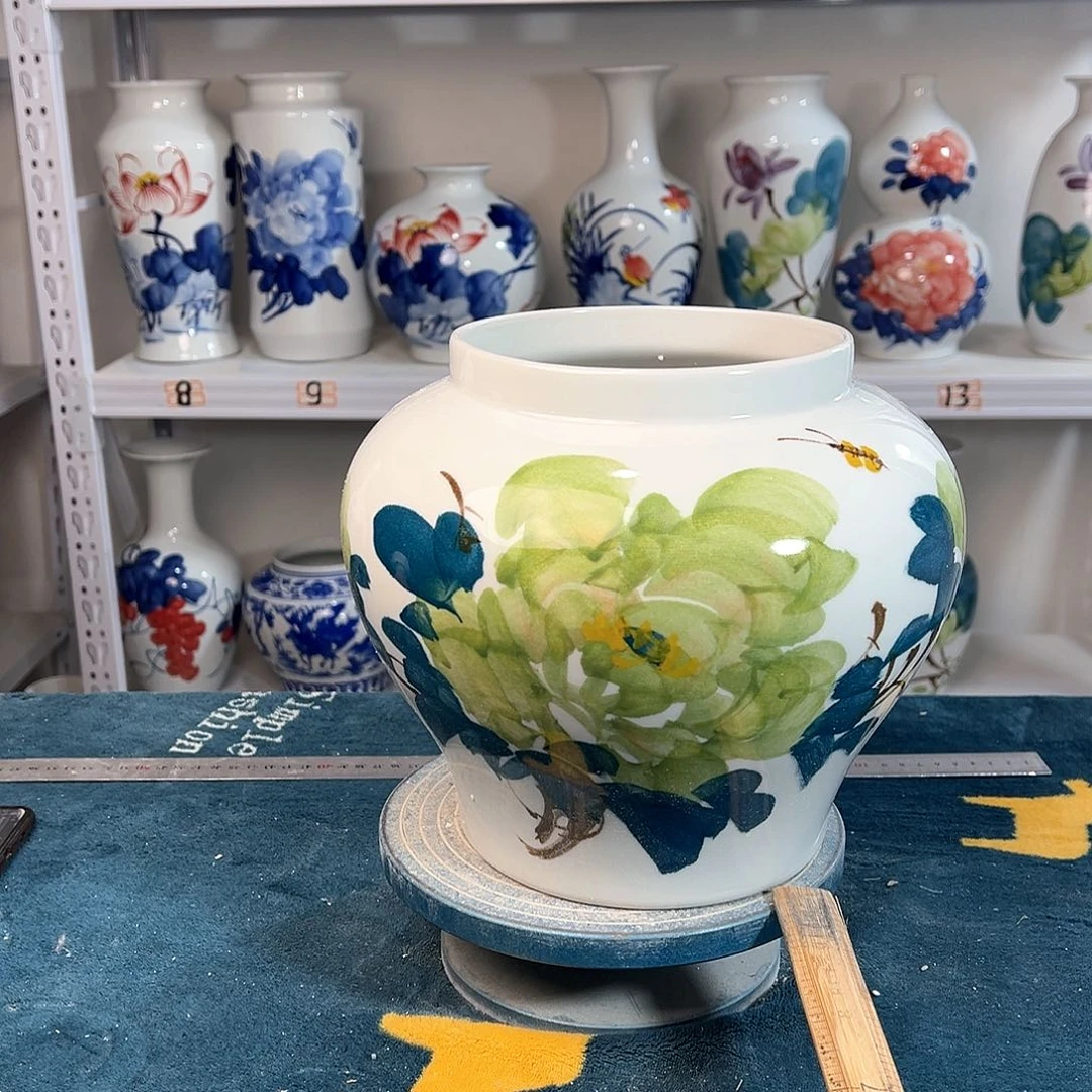 摆件景德镇陶瓷大口绿牡