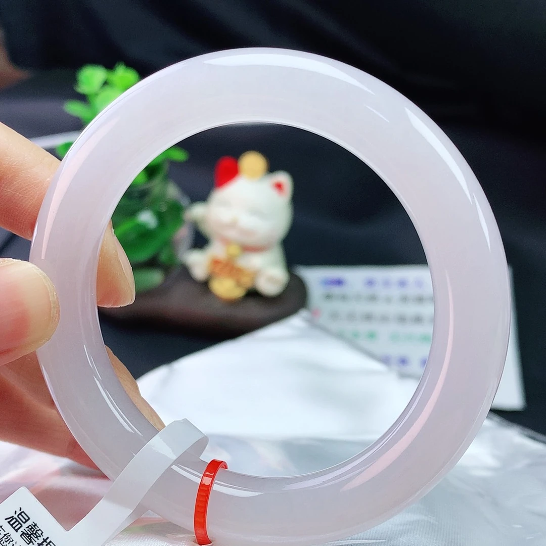 翡翠手镯未镶嵌54胖