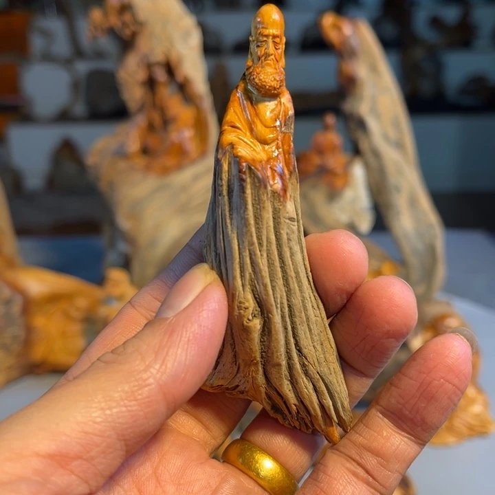 柏木（崖柏）根雕工艺摆件