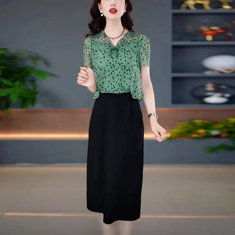 夏季洋气收腰显瘦假两件裙子女款爆款2025新款时尚高贵气质连衣裙