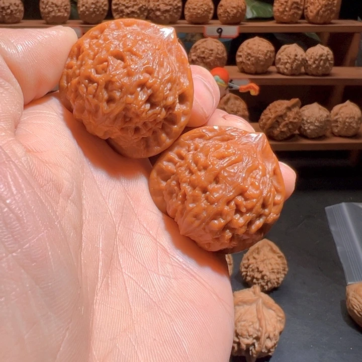 文玩核桃吊坠七步沟公子帽