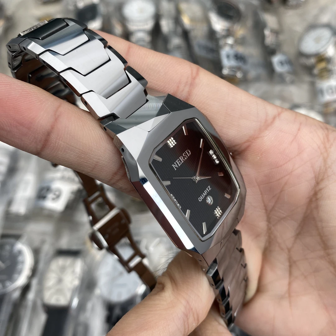 耐尔斯顿进口石英男表纯钨钢方酒桶防水蓝宝石撤柜少量库存高品质