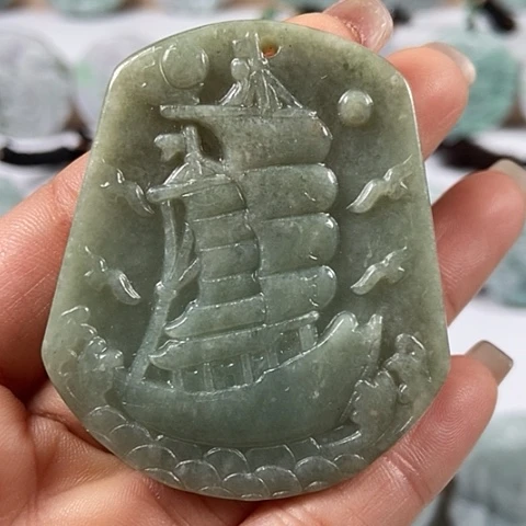 翡翠颈饰未镶嵌一帆风顺福利有棉感