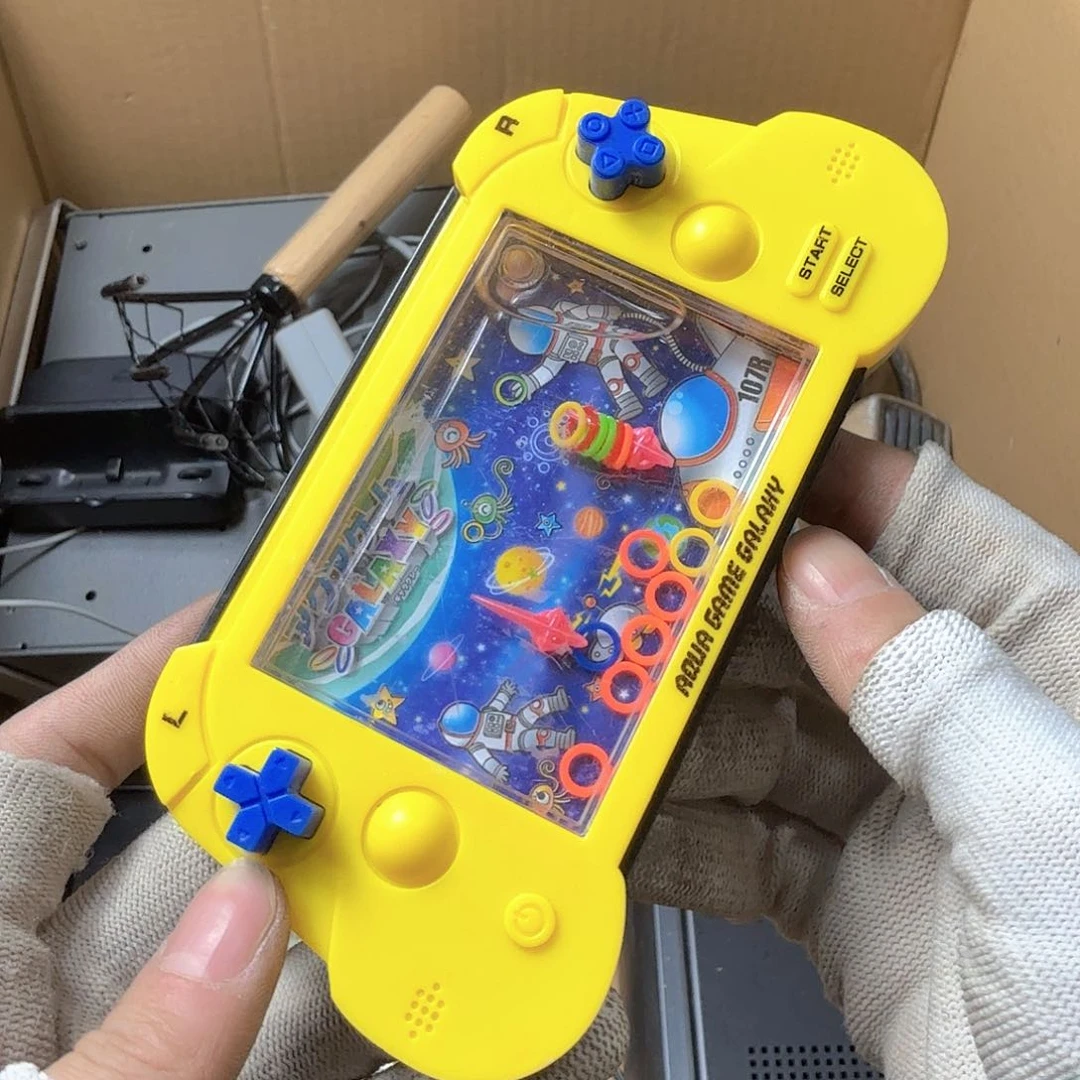 天*爽中古商品，瑕疵品，不保好坏。623