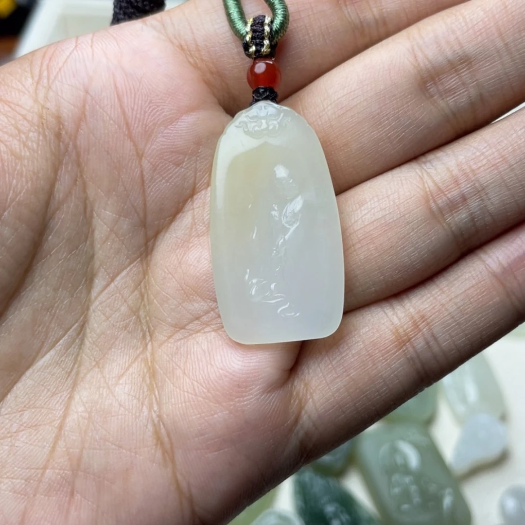 【闪购商品】和田玉未镶嵌颈饰