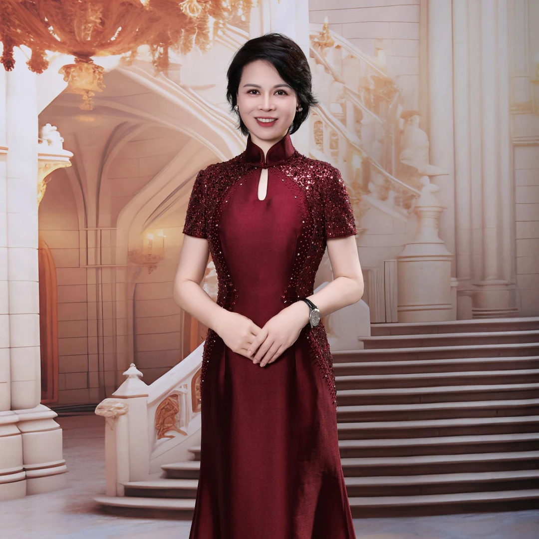 帛妃娜高定礼服宴会婚宴礼服高贵高贵奢华婚庆礼服