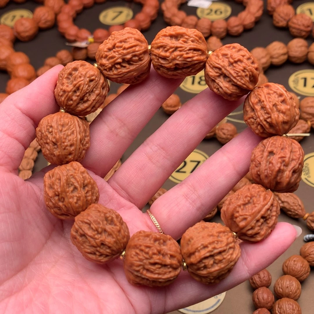 文玩核桃手串22尺寸