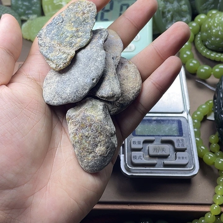 岫岩老玉（透闪石质玉）未镶嵌挂件?****?