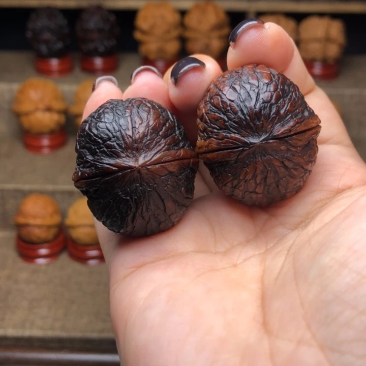 文玩核桃把件13号圣灵珠33尺