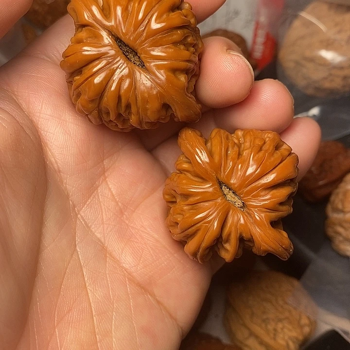 晚***饱把件文玩核桃四43