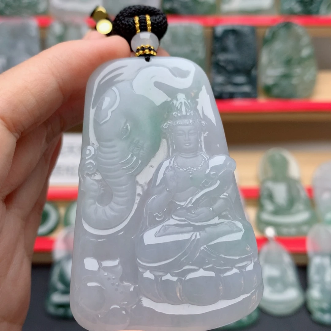 翡翠未镶嵌颈饰普贤
