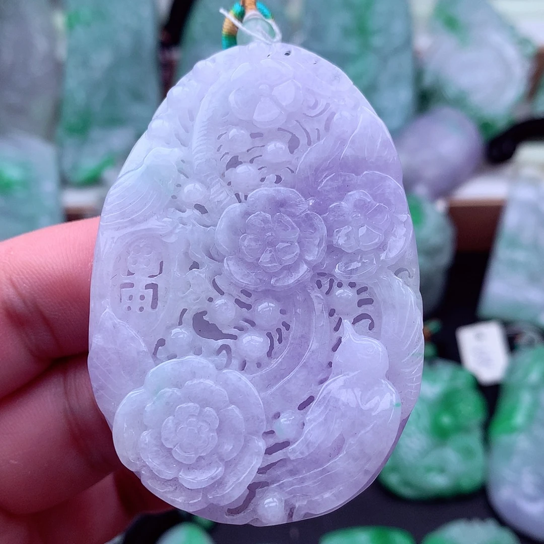 吊坠(不含链)未镶嵌翡翠
