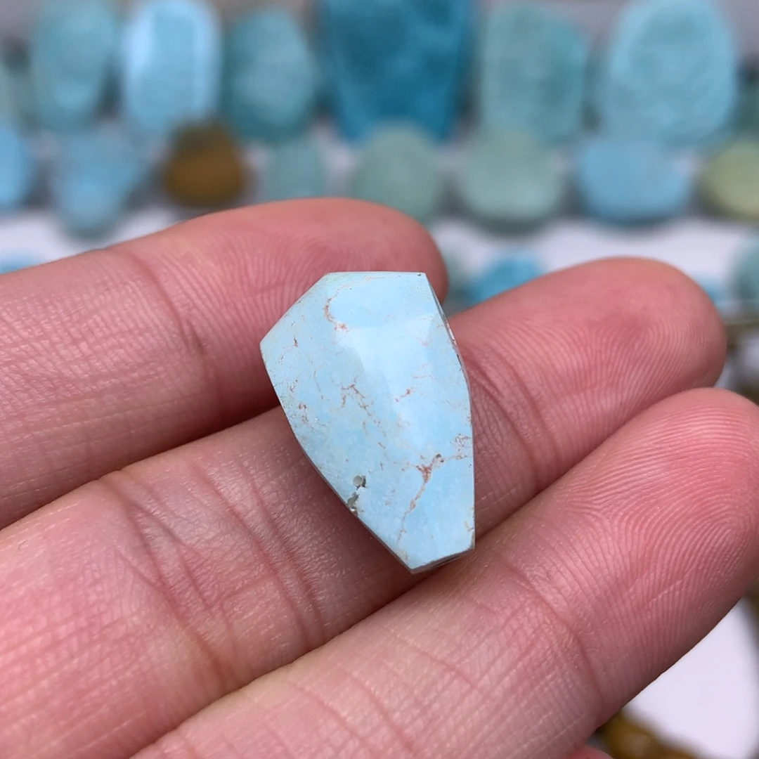 特色鲨鱼背三通1.8克
