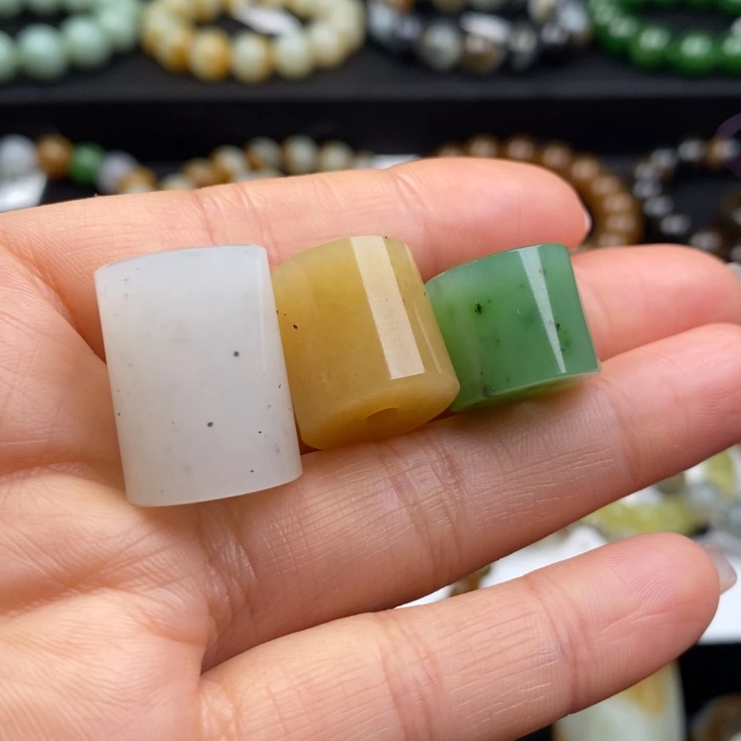 和田玉未镶嵌手串多样性发货
