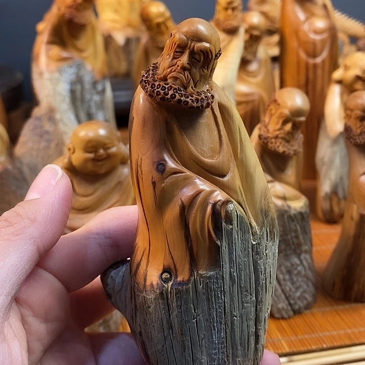 柏木（崖柏）达摩摆件