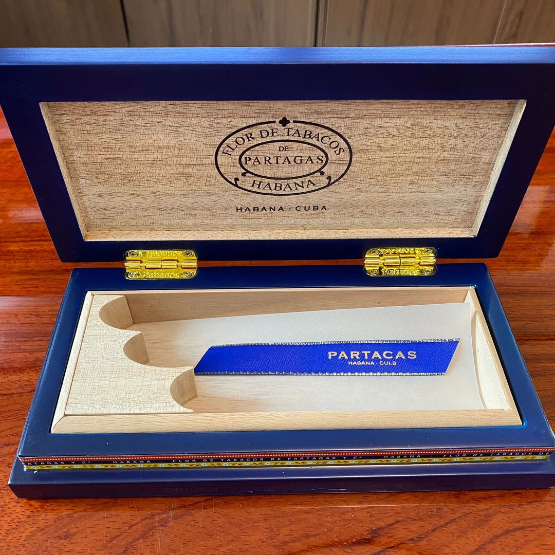 Partagas Maestra帕特加斯大师伴手礼3支装雪茄盒皮套单人烟灰缸