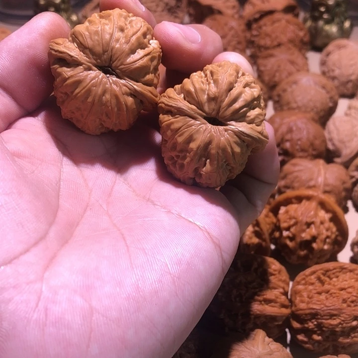 多***楠文玩核桃吊坠元宝