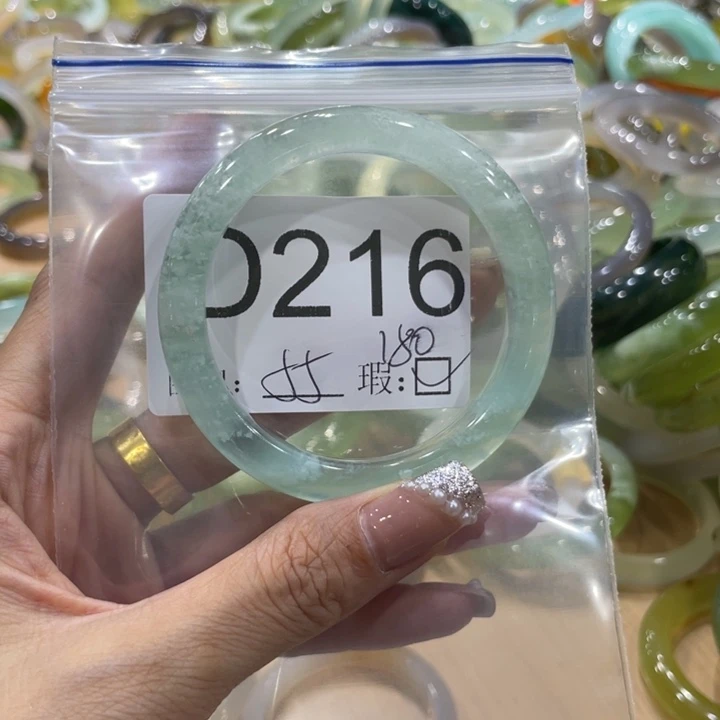 未镶嵌蛇纹石玉手镯超****0