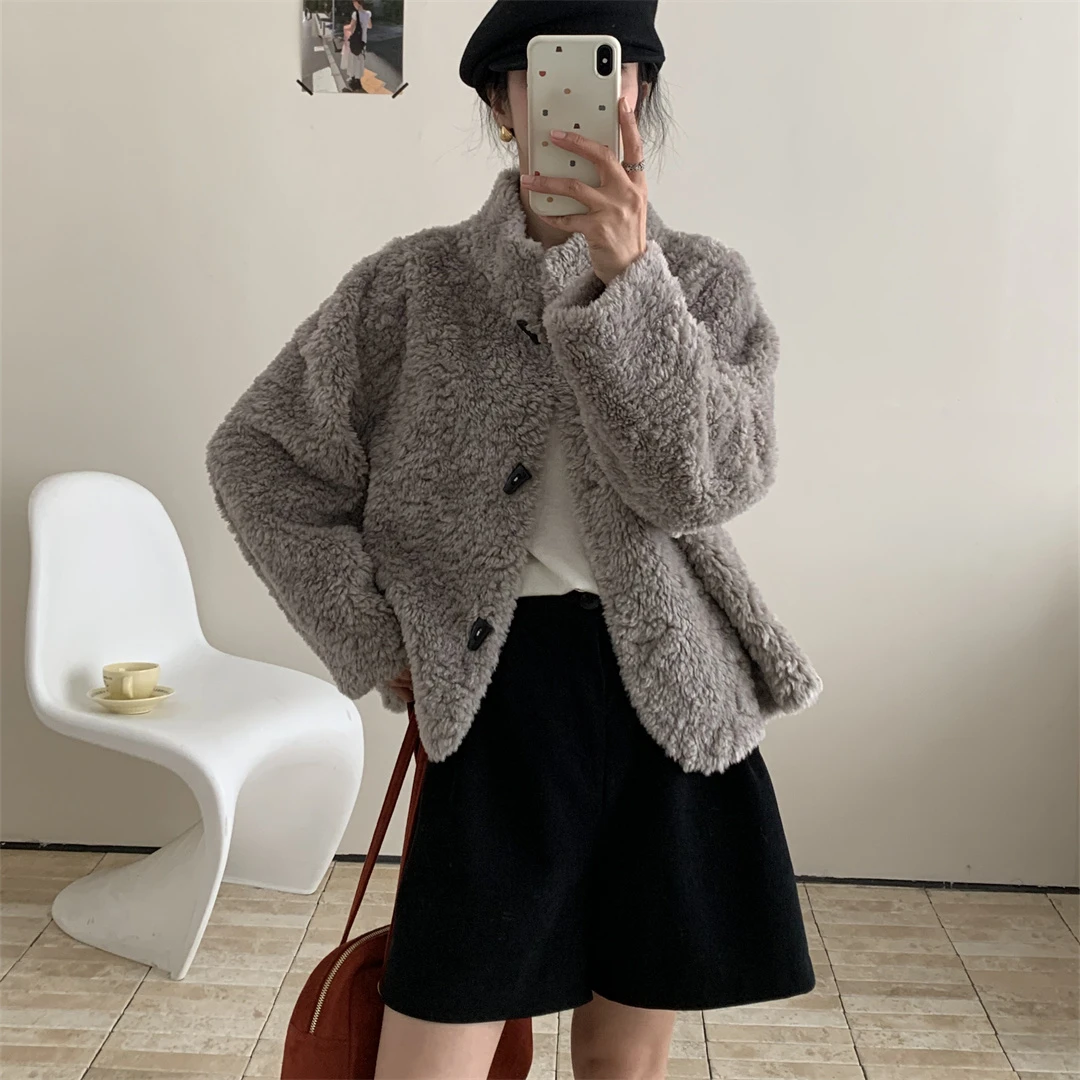 2025冬季新款时尚皮毛一体气质轻奢休闲百搭高领外套
