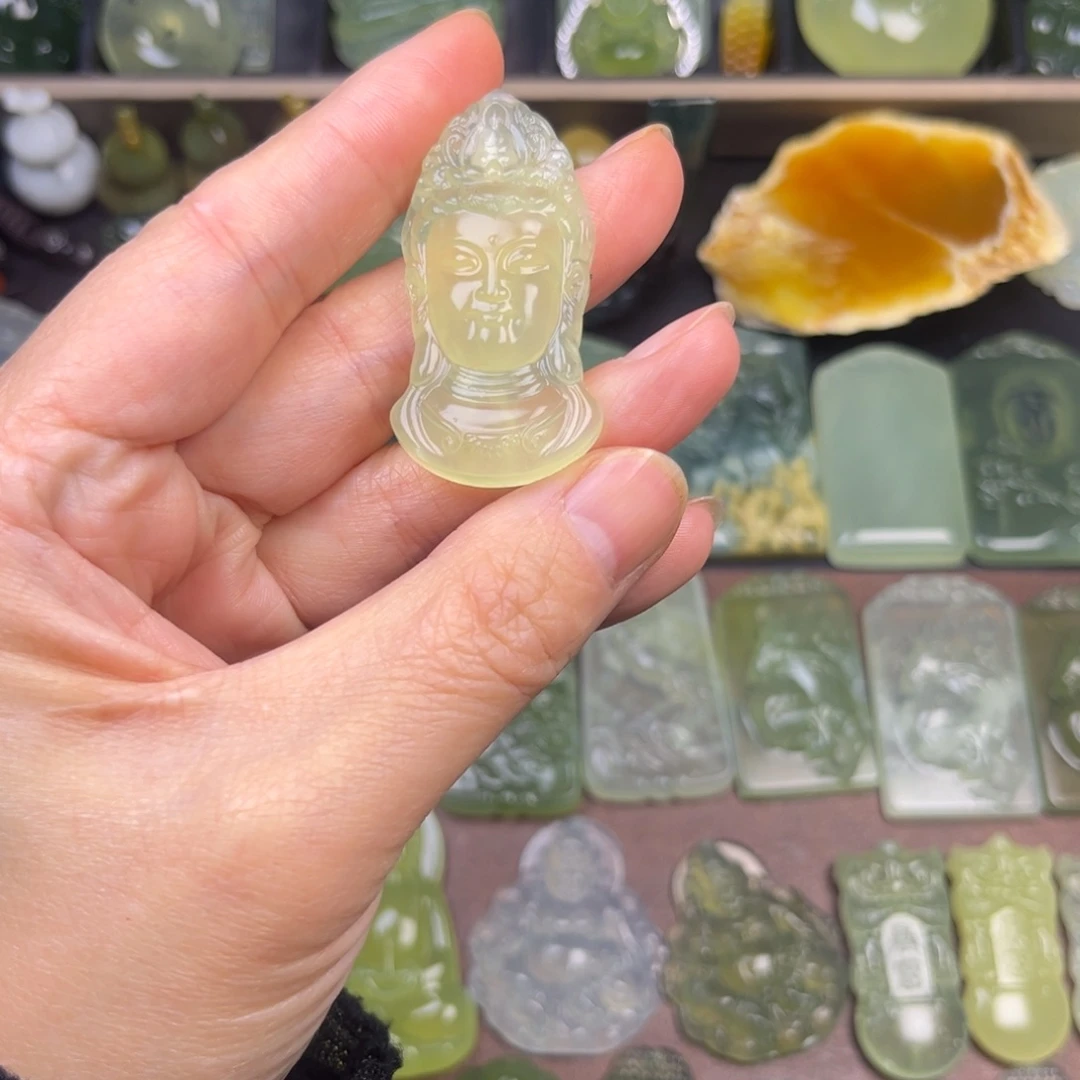 蛇纹石玉未镶嵌吊坠(赠链)