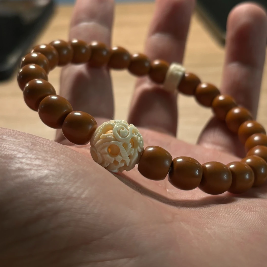 子向《龙凤戏珠》冰料三层鬼工球 珠子内部可动 天然猛犸牙雕刻