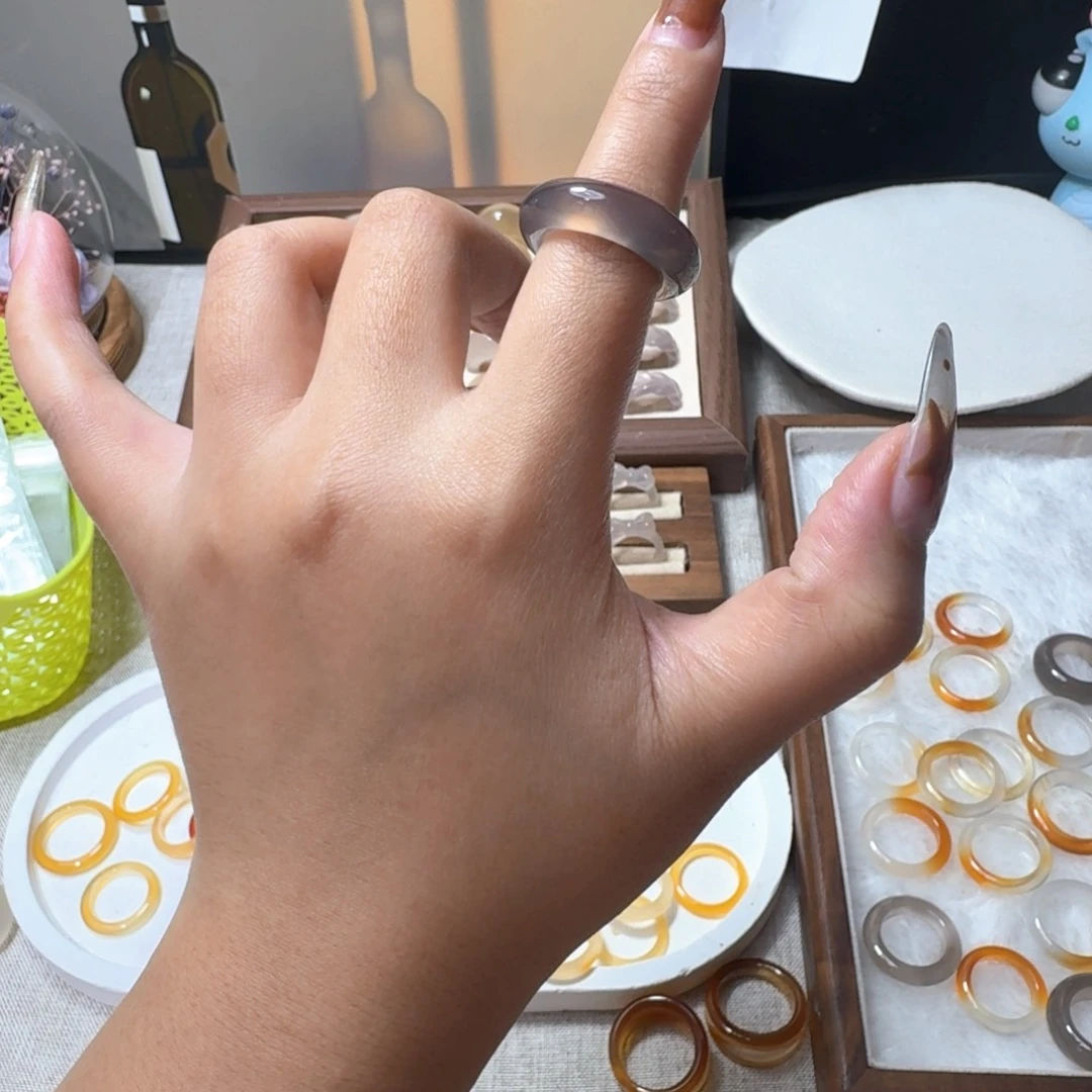 未镶嵌戒指玛瑙/玉髓460港14