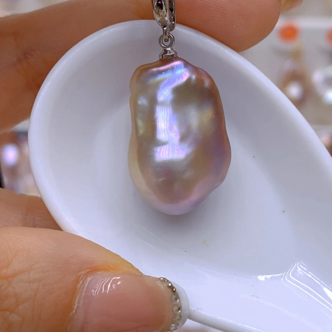 未镶嵌颈饰淡水珍珠