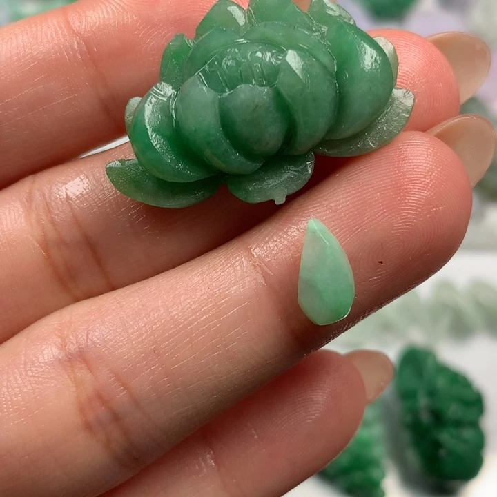 定制翡翠未镶嵌翡翠