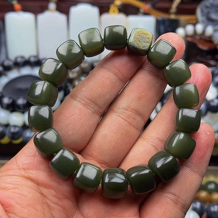 未镶嵌手串和田玉