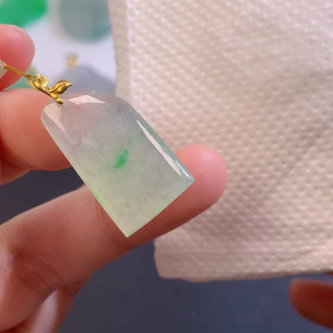 翡翠未镶嵌吊坠(不含链)457