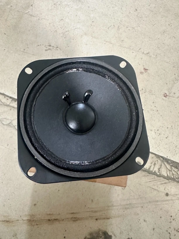 9新  品牌4寸双磁12欧中音一对