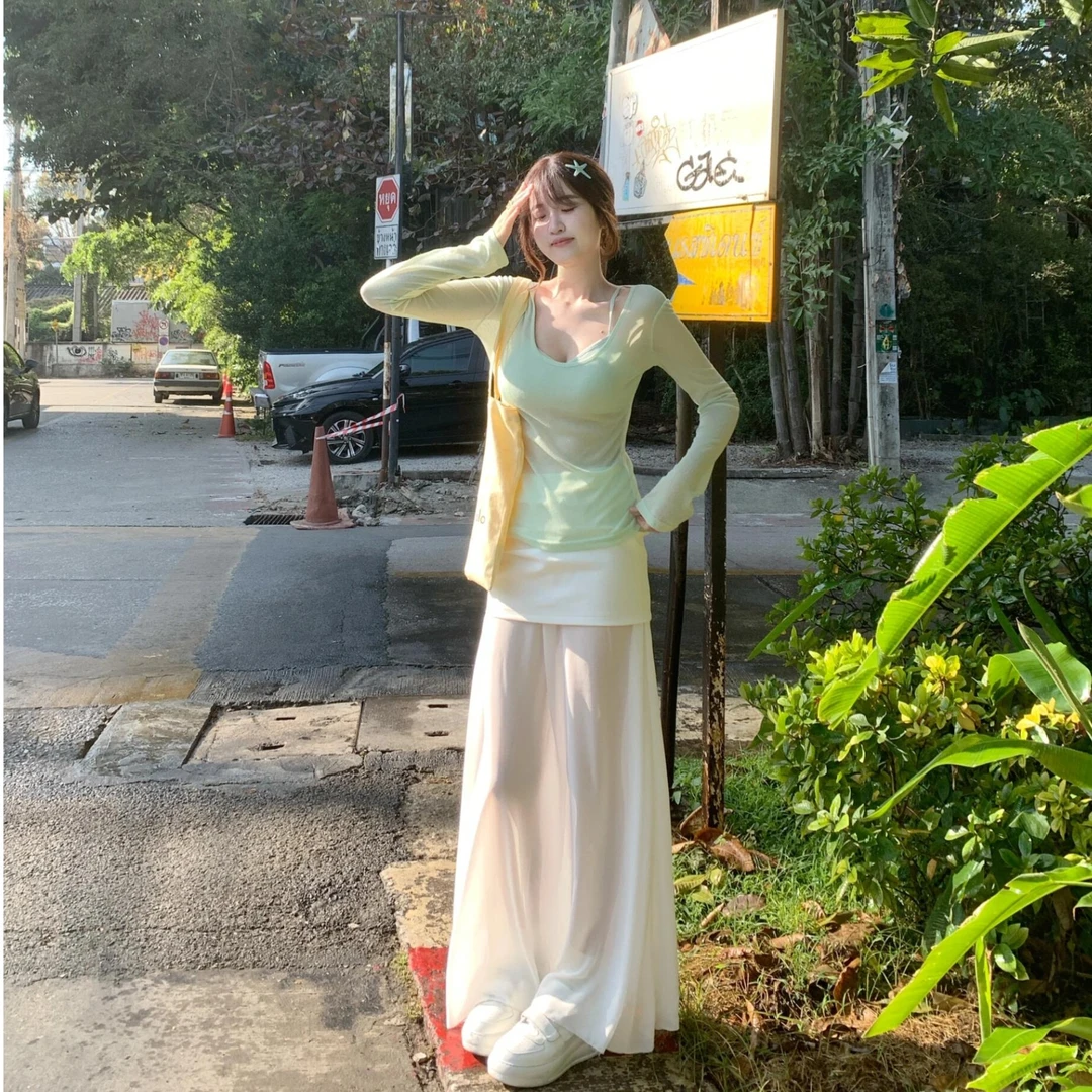 2025秋季新款时尚韩系洋气减龄性感微透上衣女时尚小众设计感半裙