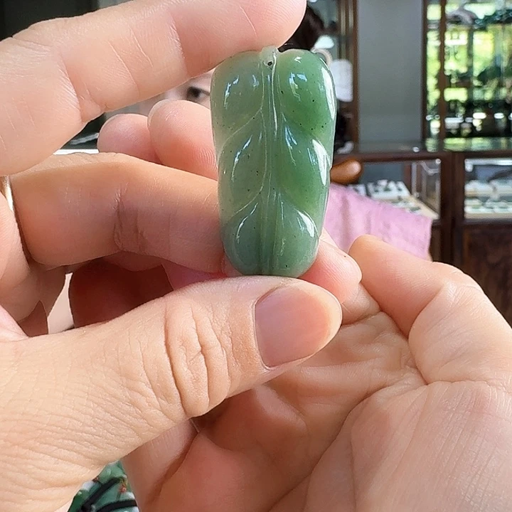 密玉（石英质玉）未镶嵌颈饰
