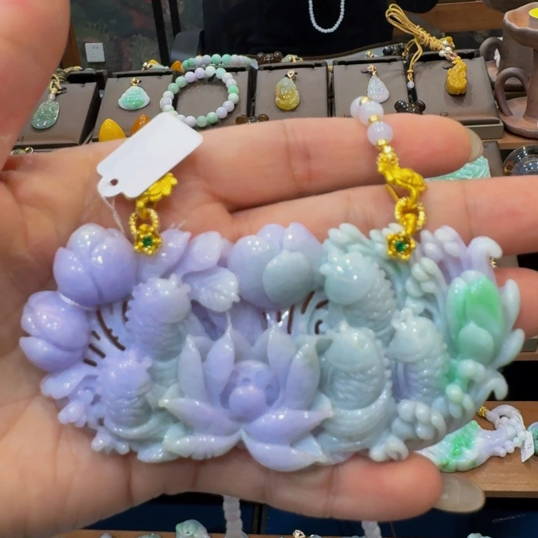 翡翠颈饰未镶嵌老坑翡翠