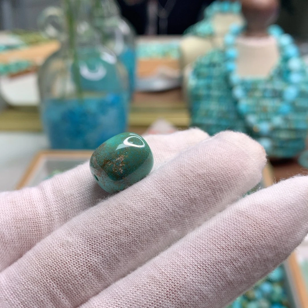 绿松石未镶嵌饰品