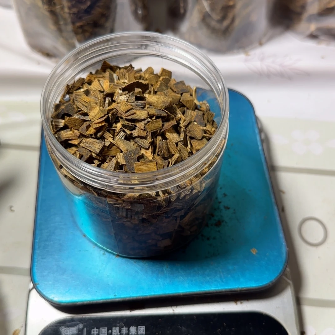 沉香沉香碎屑陆河老料102克