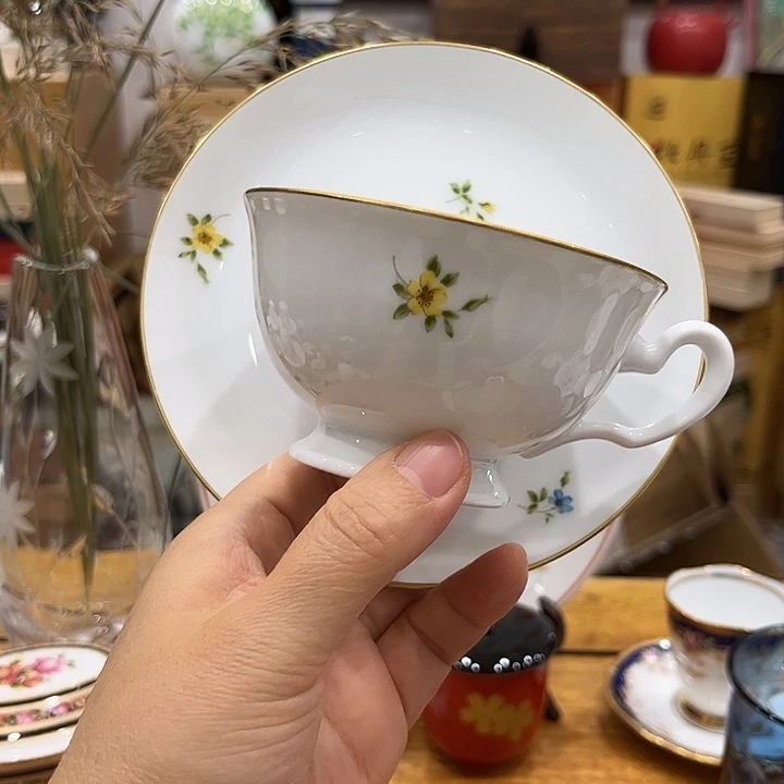 瓷片西和哈哈哈真的好